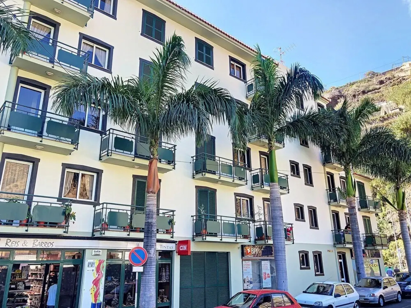 Sea N' Sun Apartment