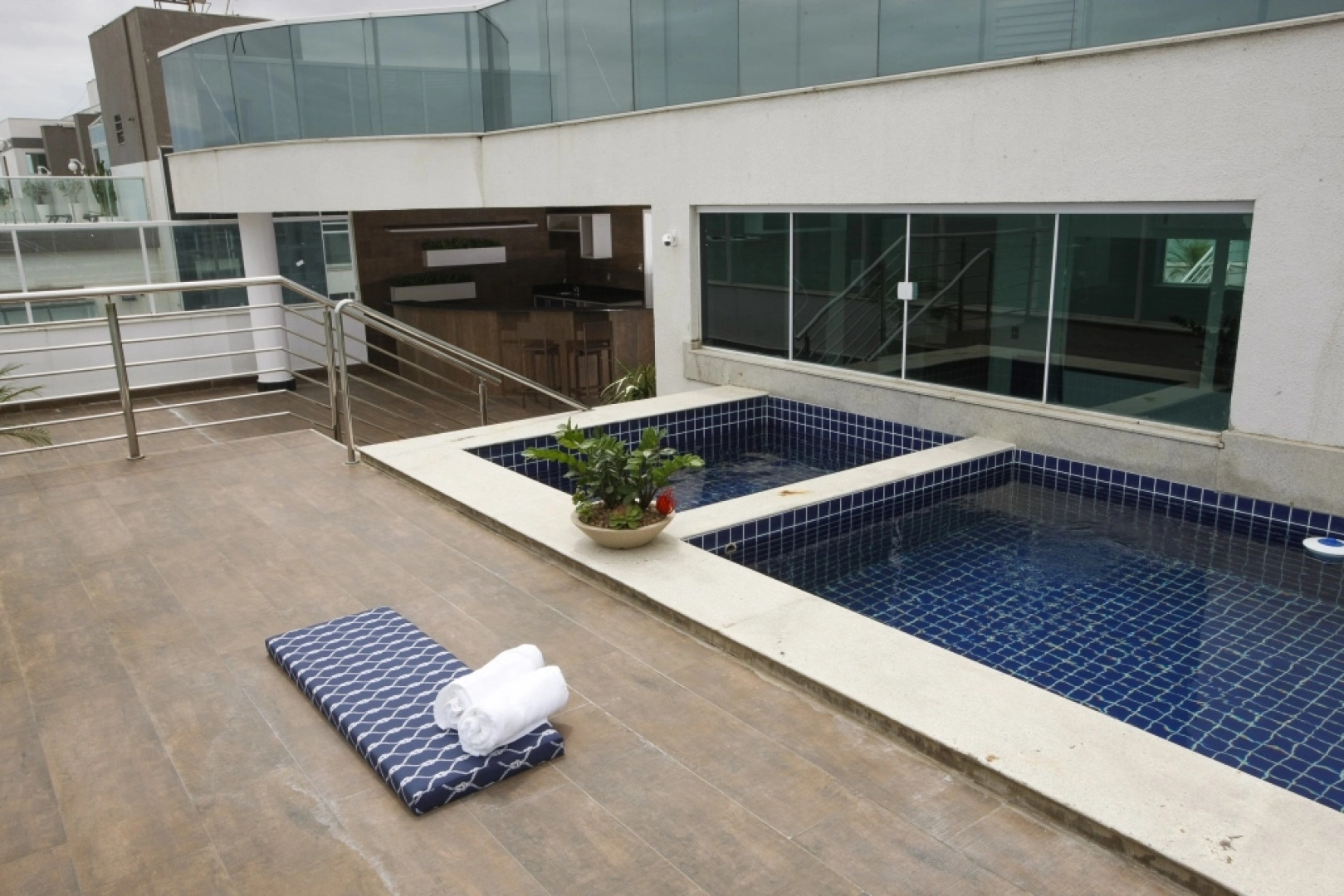 Prata Business Suites