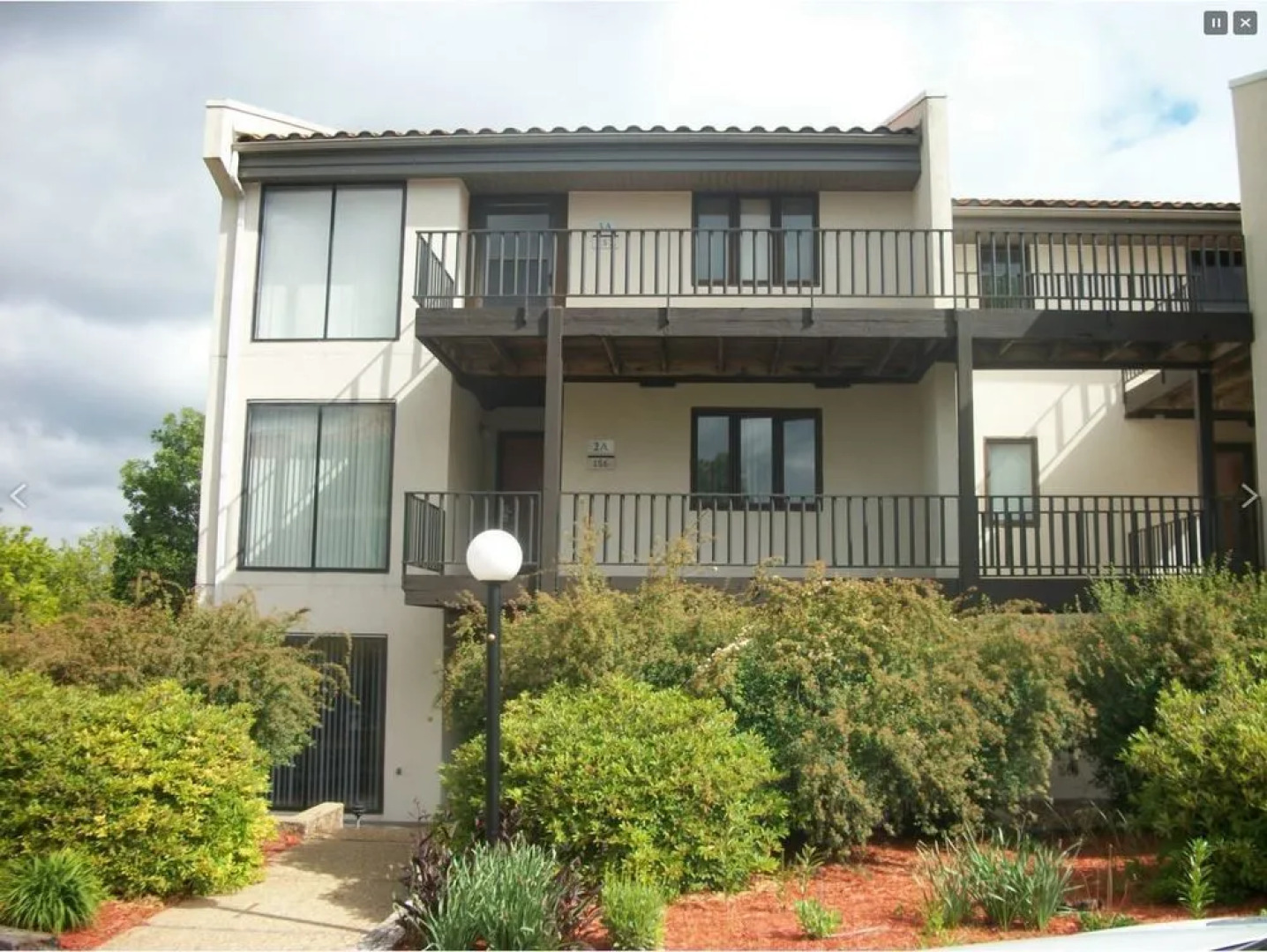 Four Seasons Racquet Club Condominiums