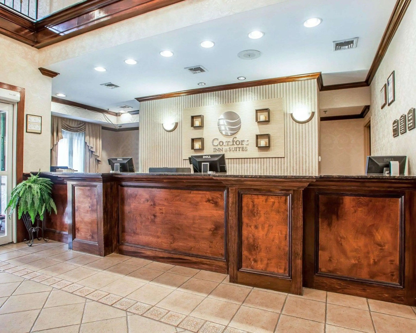 Comfort Inn And Suites