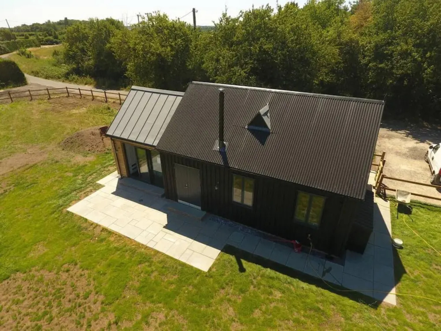 Rustic 1-bed Holiday Home in Suffolk Countryside