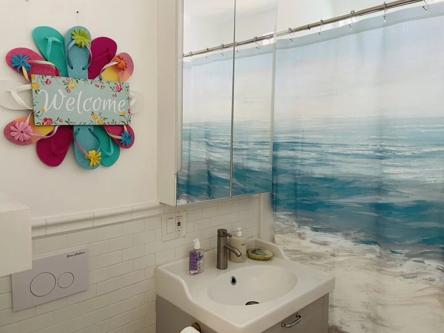 Manhattan Beach Vacation House - For solo, pair, family and business travelers