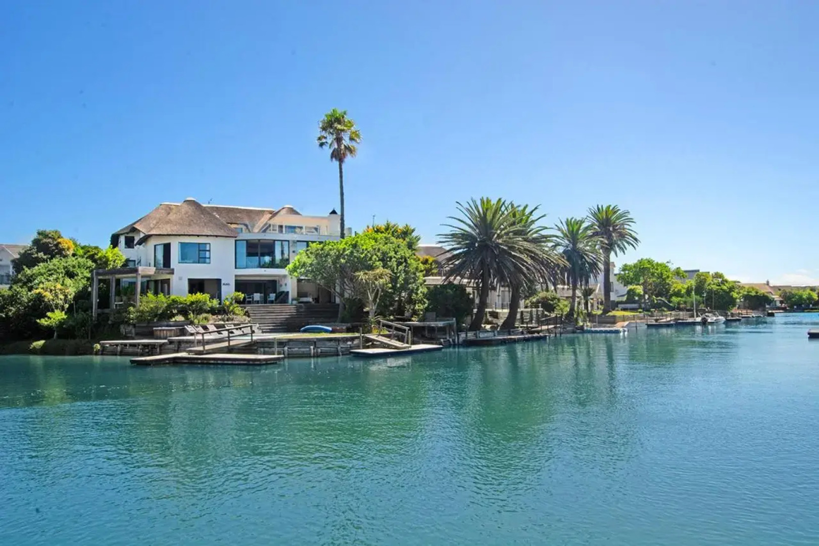 Sleepers Nest St Francis Bay