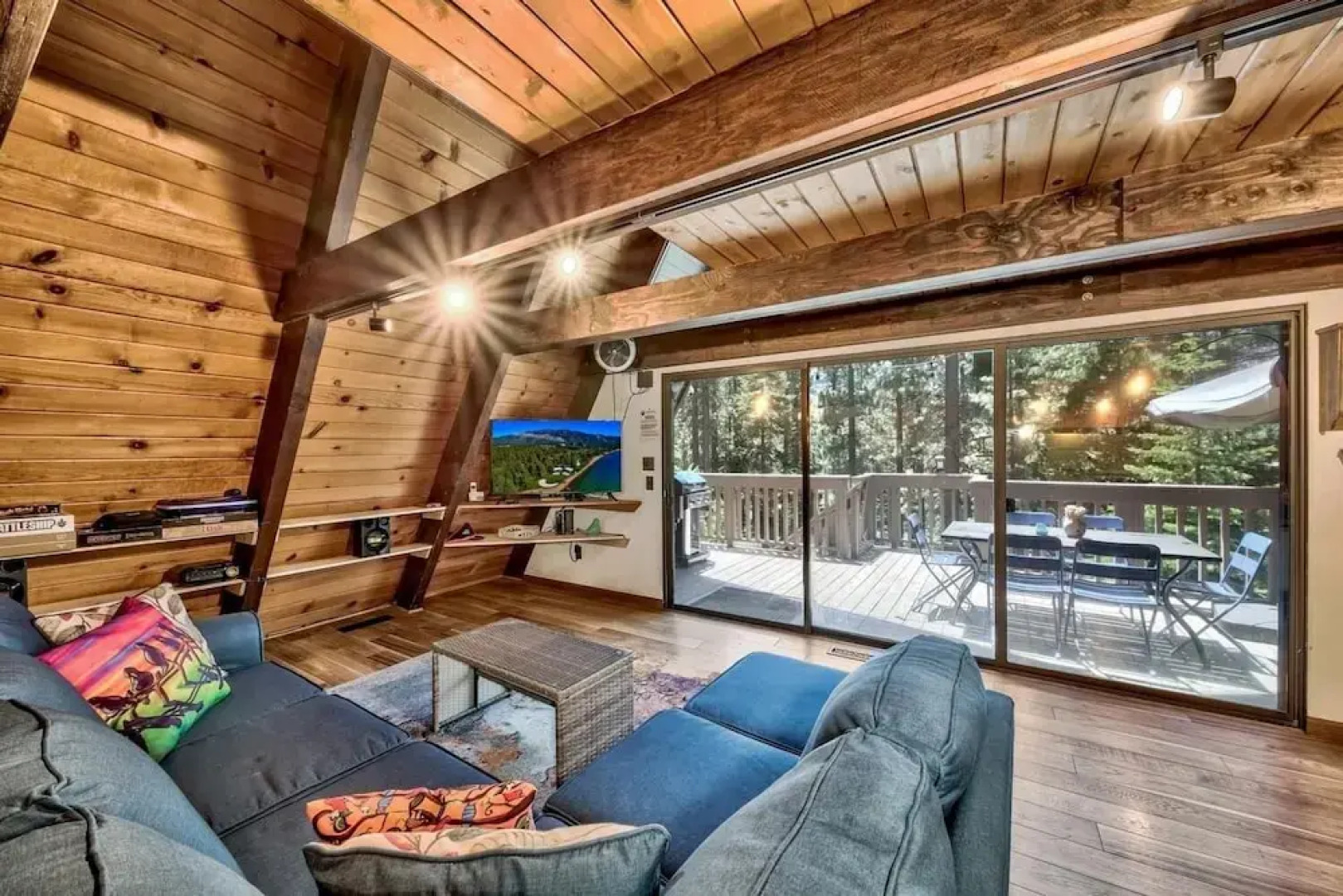 3001r Reindeer A Frame Cabin 2 Bedroom Cabin by RedAwning