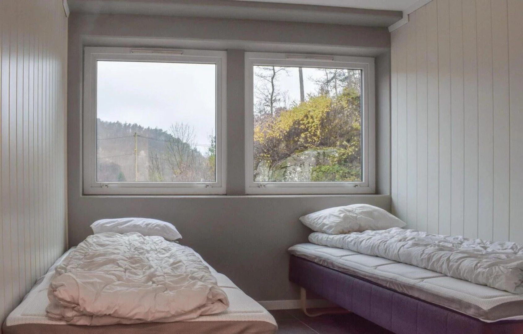 Beautiful Home in Mandal With 8 Bedrooms, Jacuzzi and Wifi