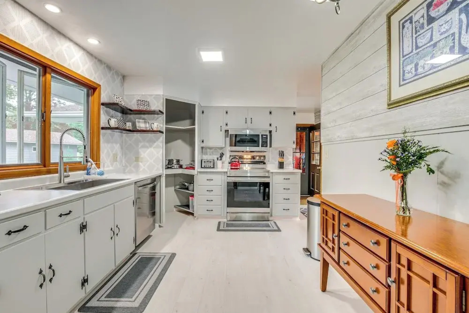 Lakefront Home w/ Fire Pit in Eagle River