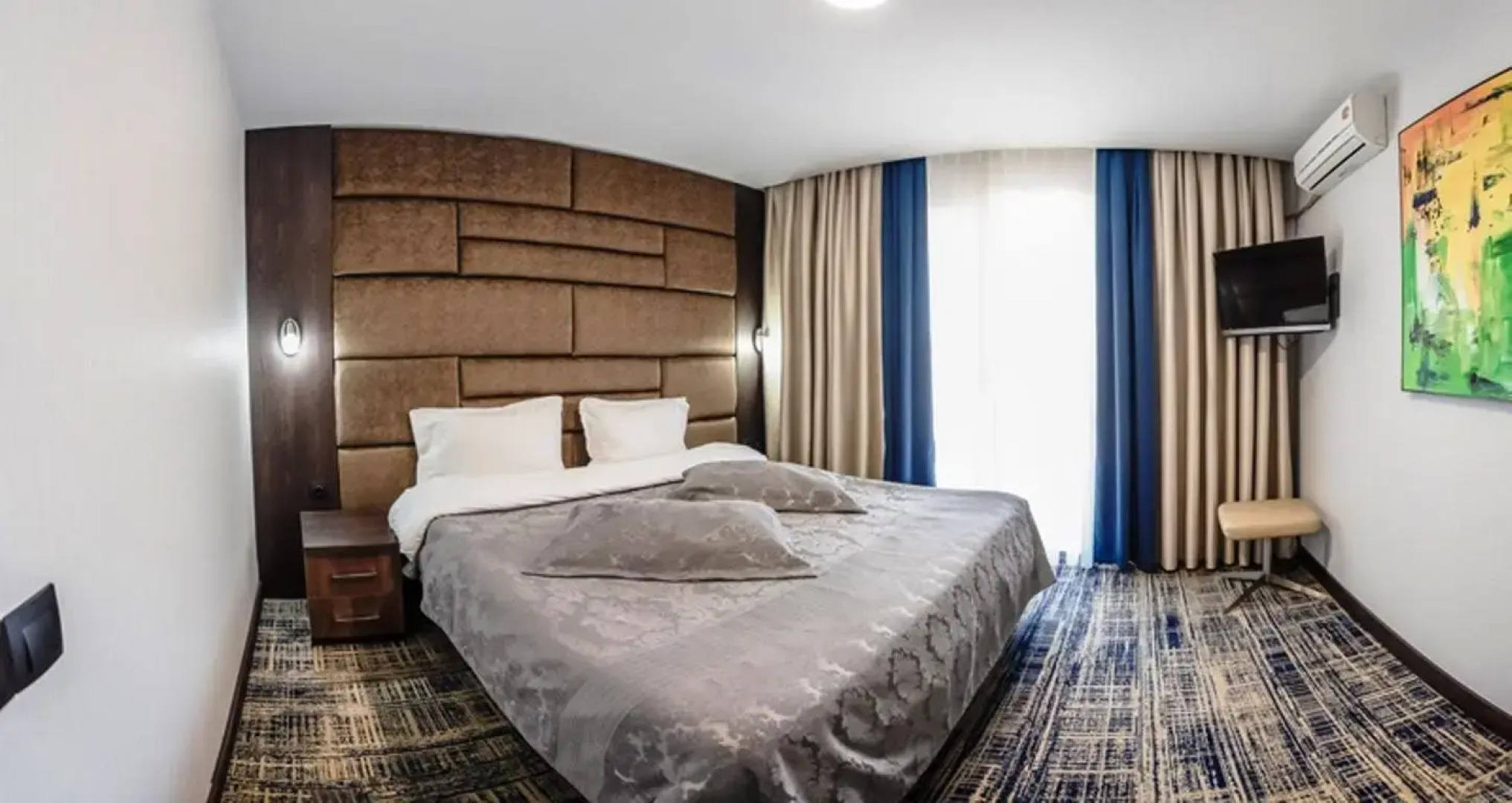 Avenue Park Hotel (Авеню Парк)