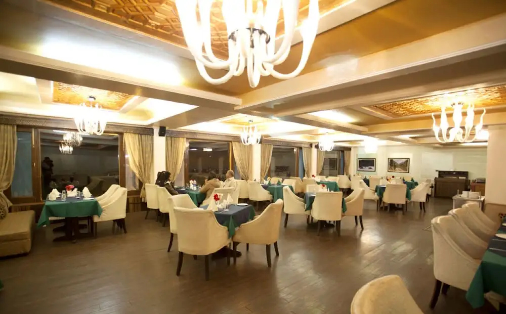 Grand Mumtaz Gulmarg