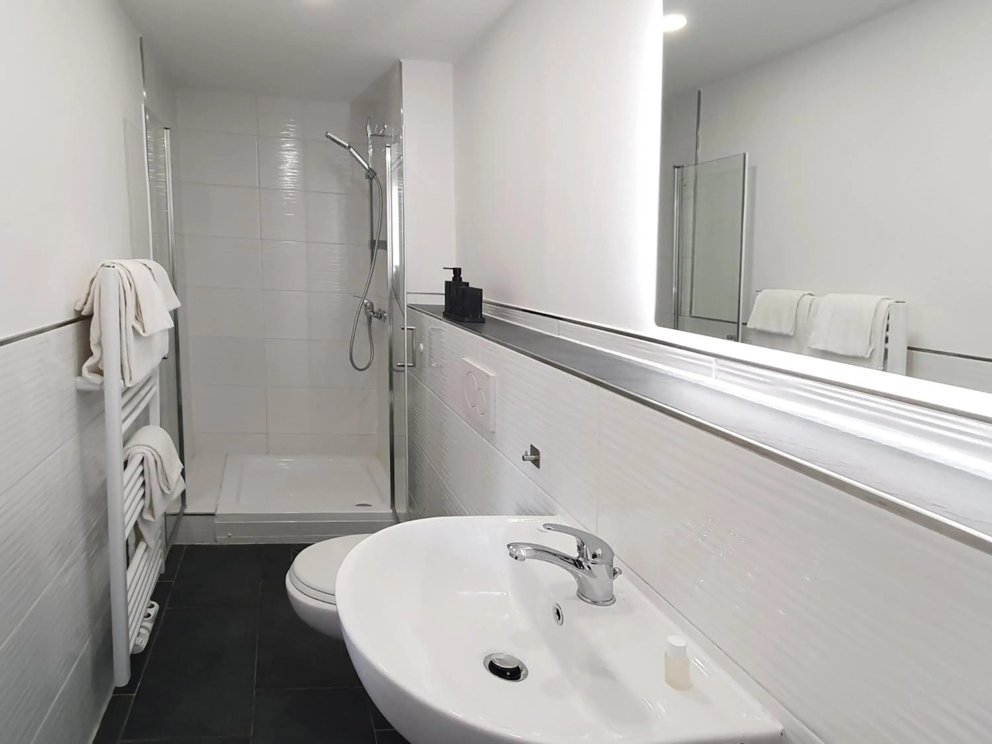 Rheinmetropole Hotel