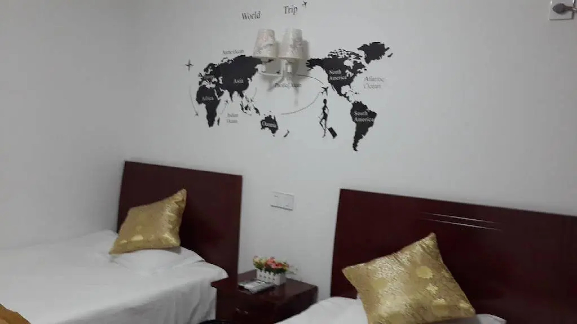 Xitang Xuyue Theme Inn