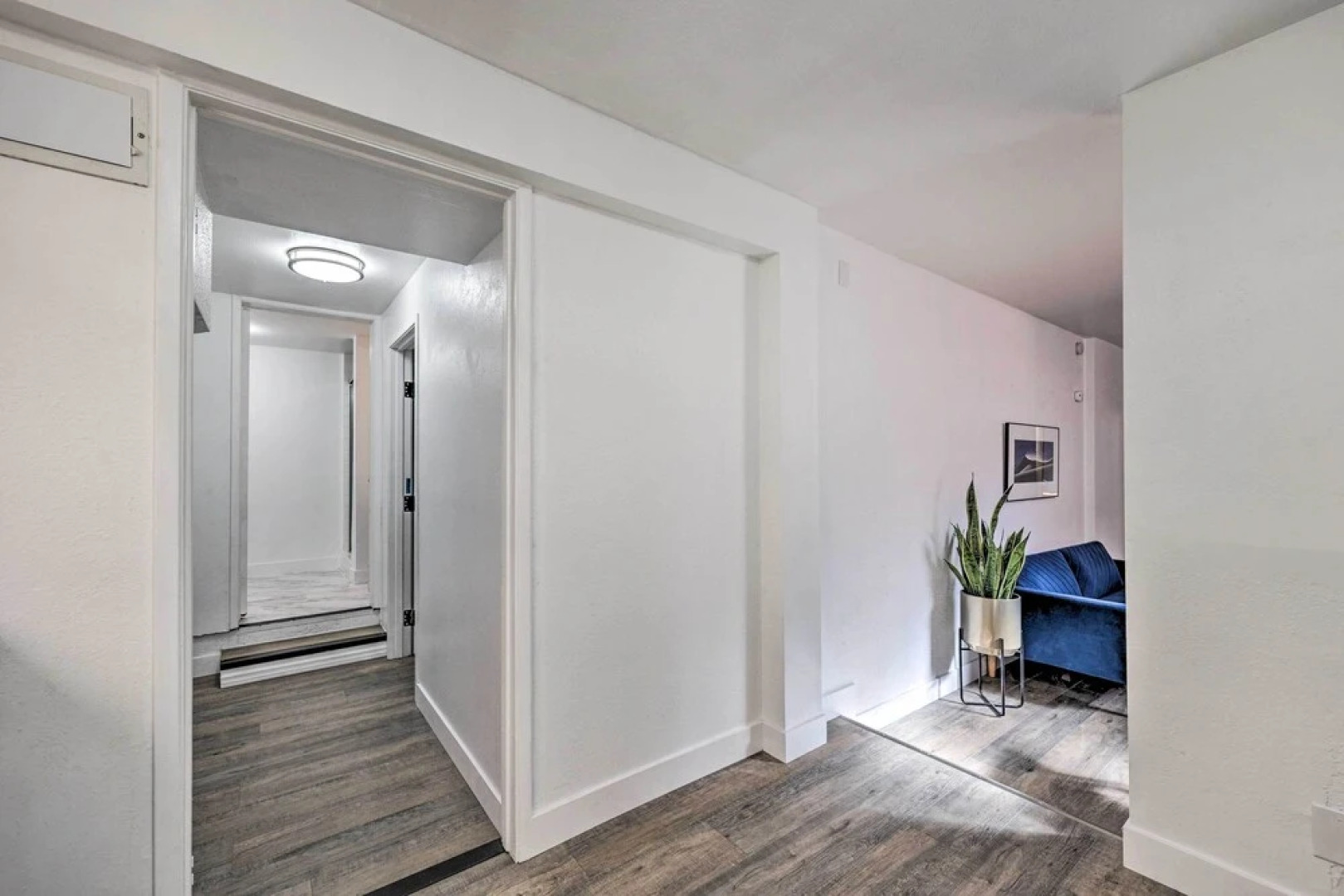 Oxnard Apartment < 1/2 Mi to Beaches!