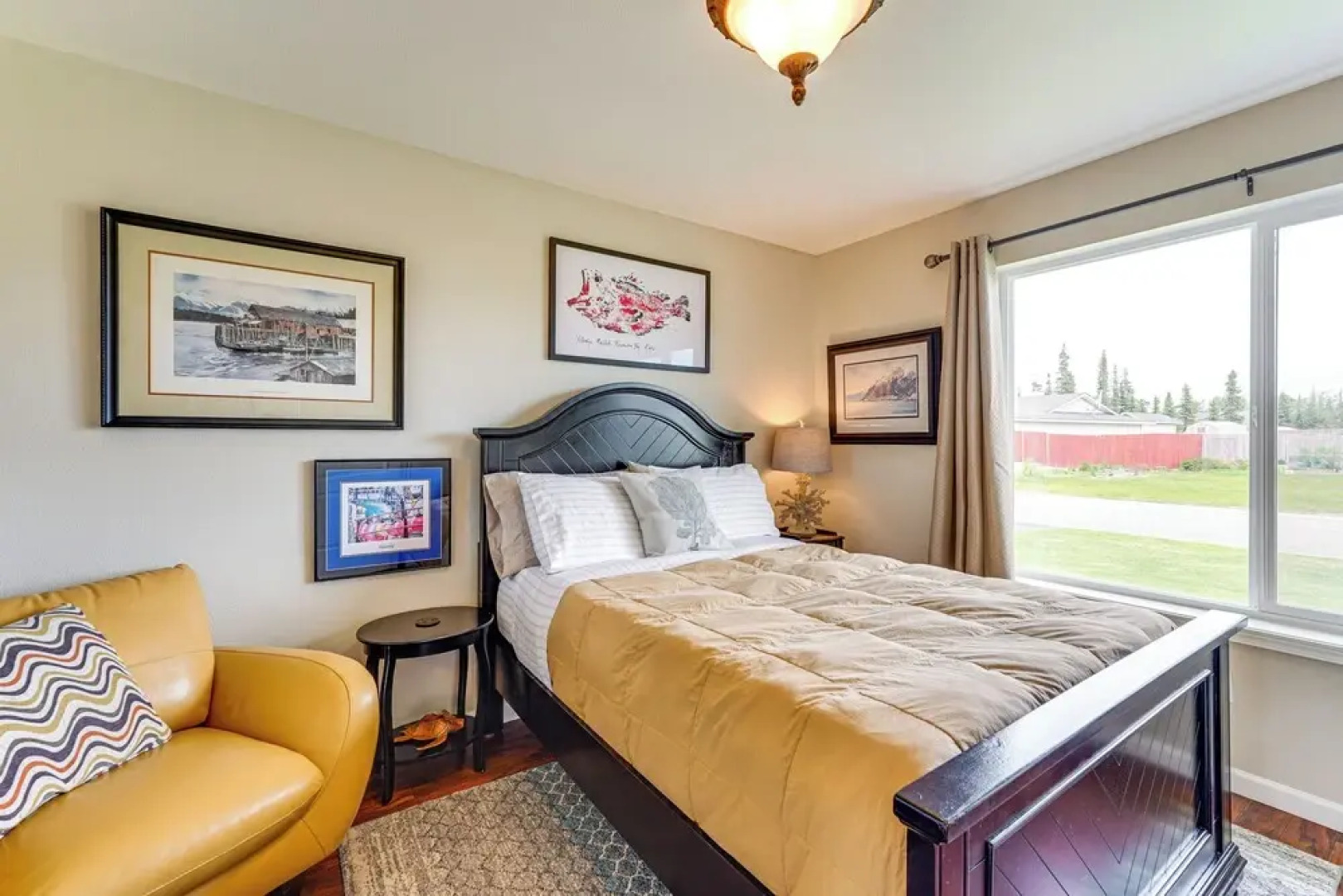 Soldotna Home w/ Yard, Walk to Kenai River!