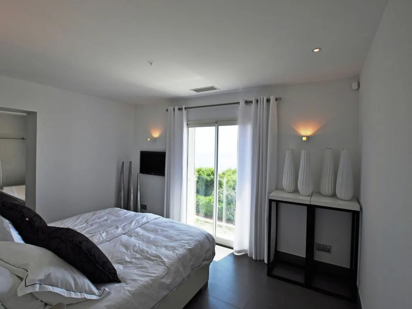 Luxurious Villa in Les Issambres With Pool
