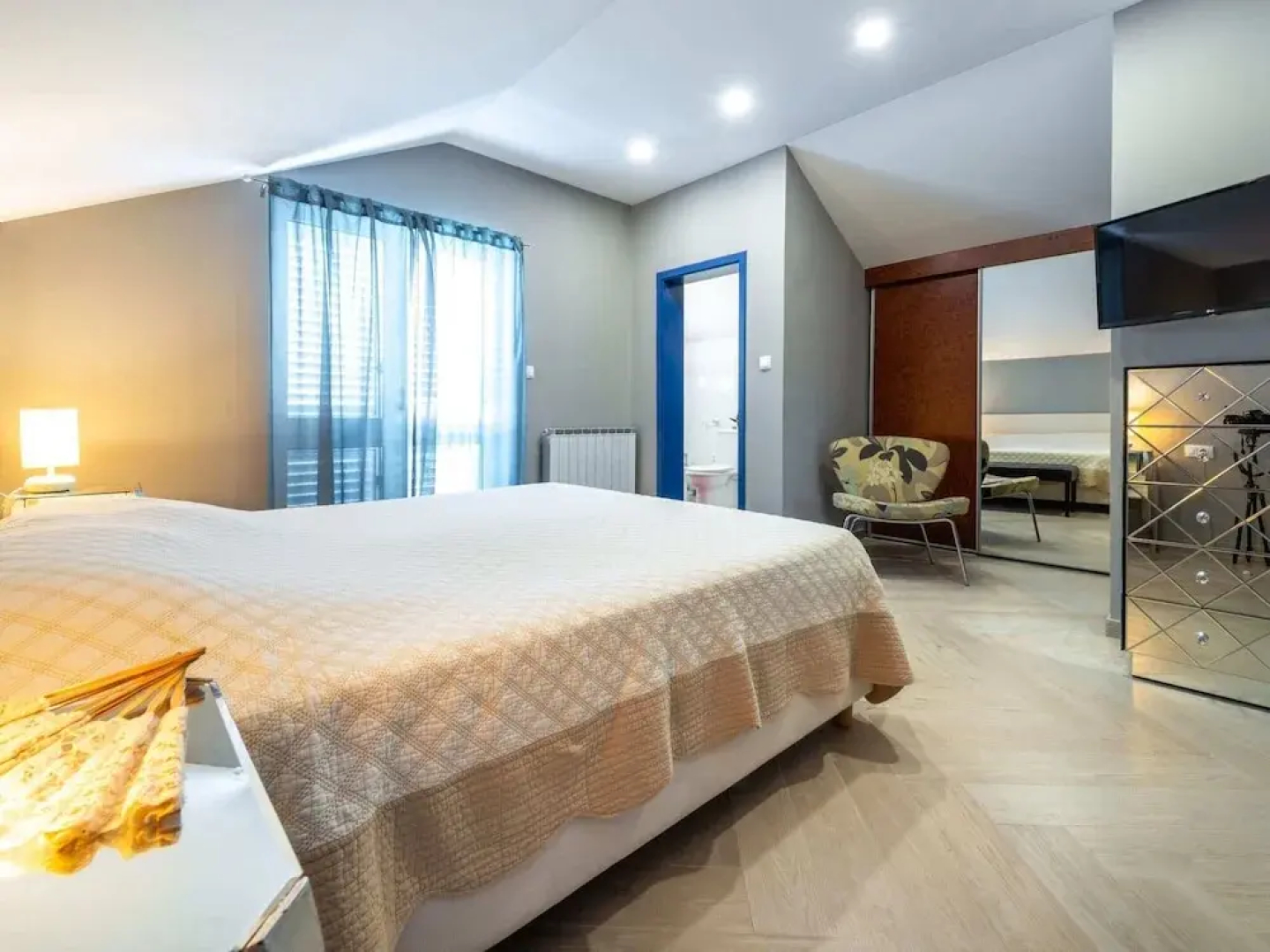 Villa Piano - Four Bedroom Villa With Terrace and Swimming Pool