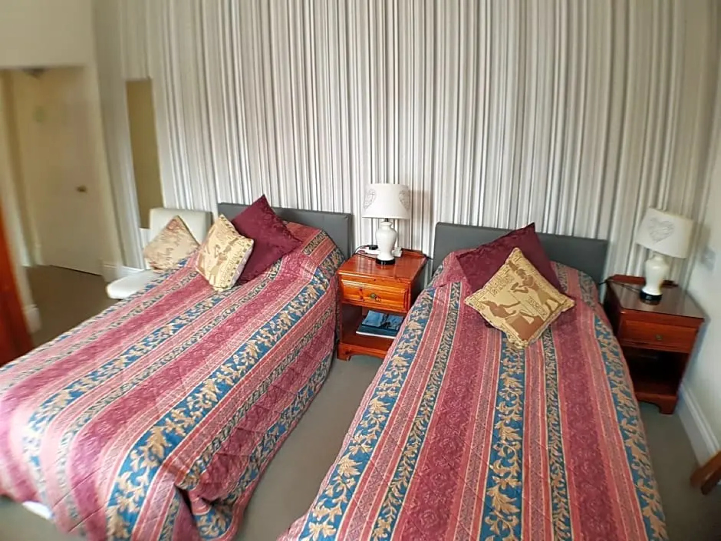 White House Country Inn