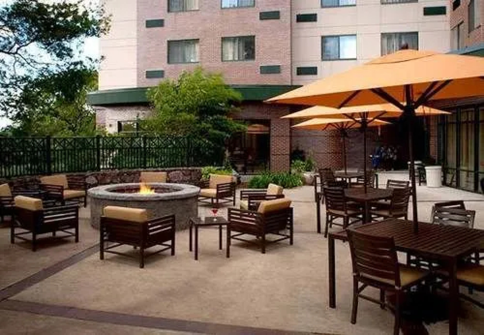 Courtyard by Marriott Boston Waltham