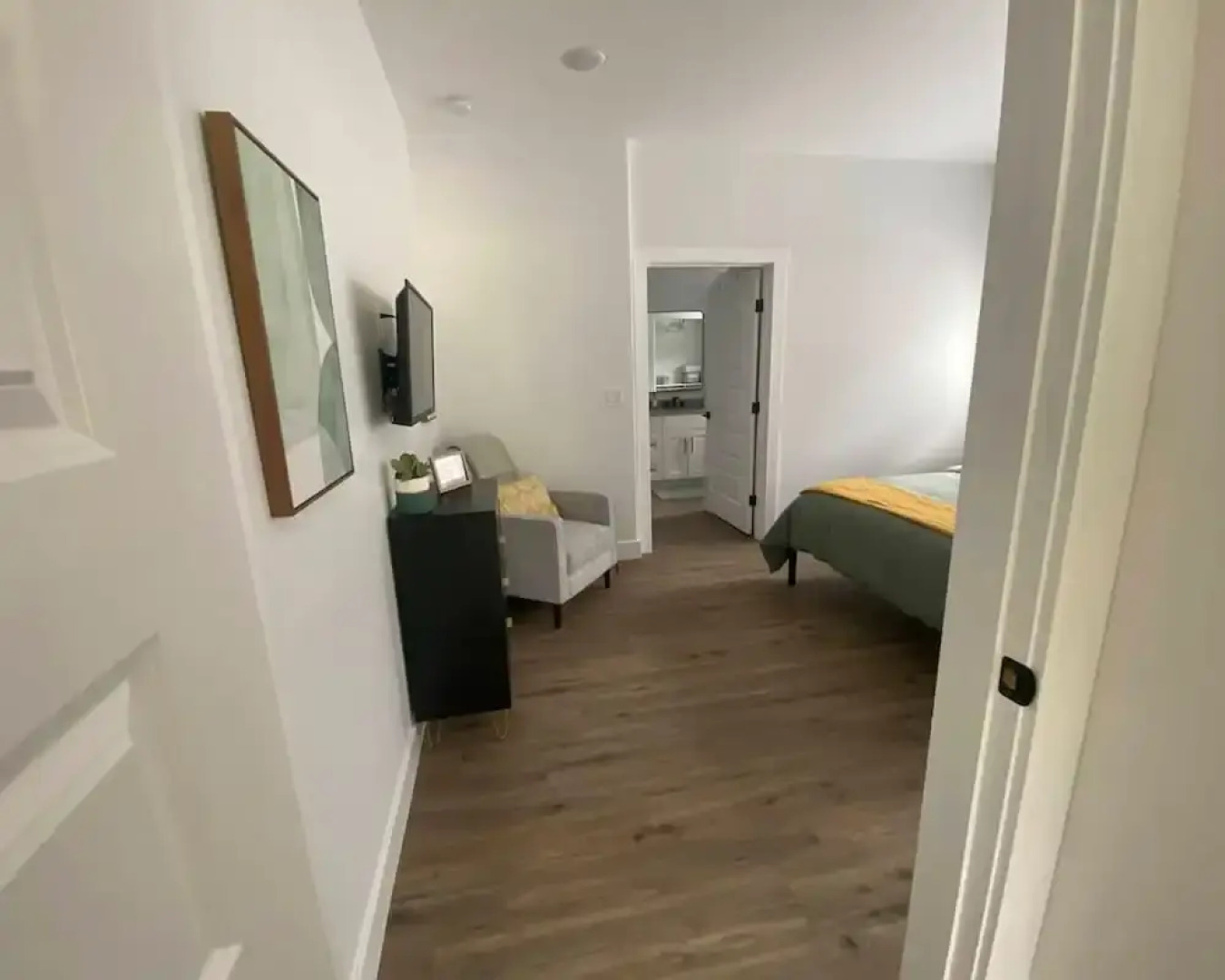 Creek 15 min to Purgatory Garage Parking