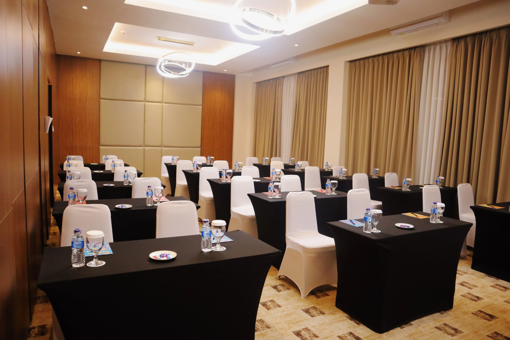 Grand Papua Hotel Sentani