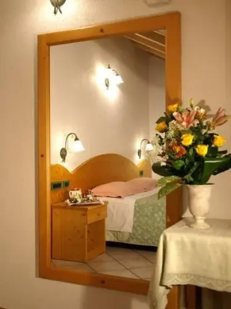 Jolly Dimaro Bed and Breakfast Rooms; Apartments