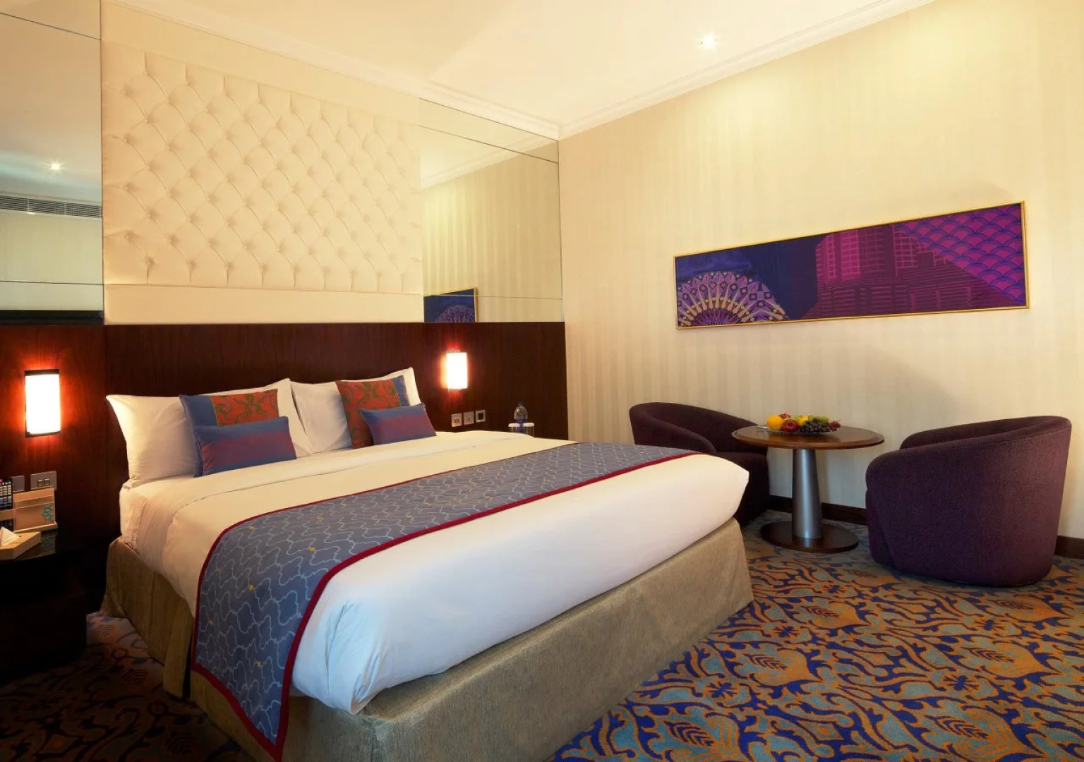 Raviz Center Point Hotel