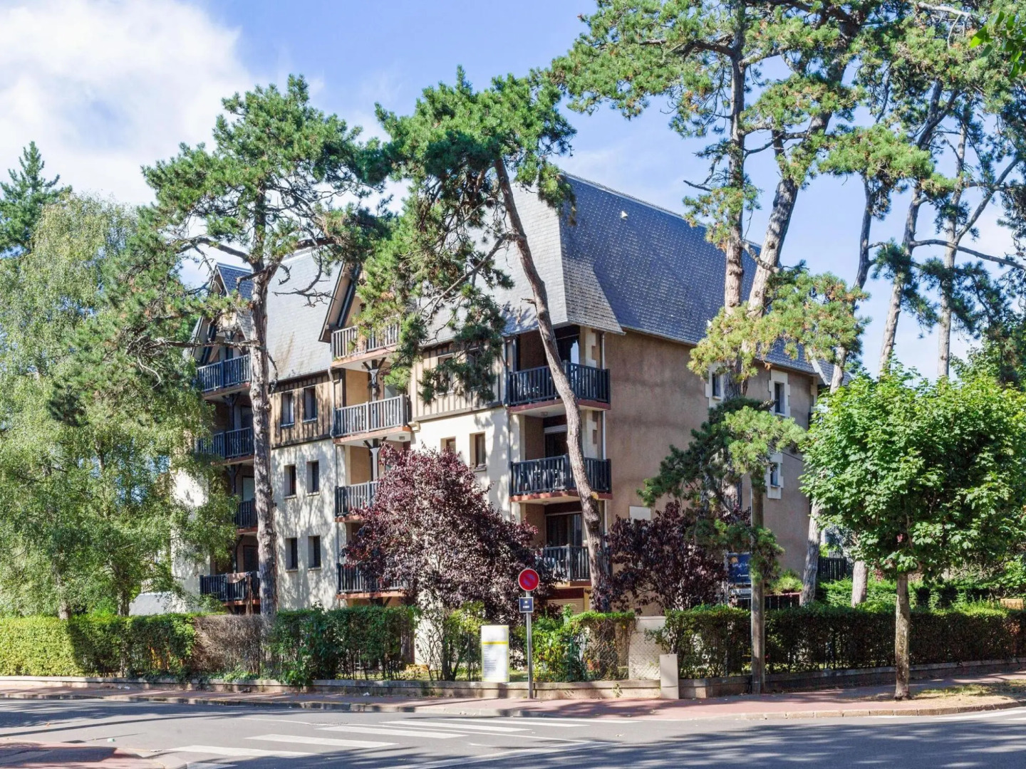 Studio in Deauville Near the Beach