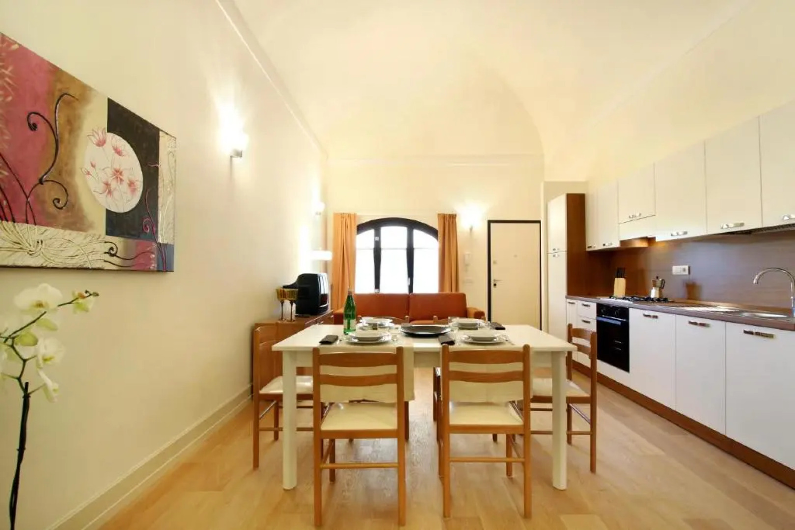 San Lorenzo Apartments