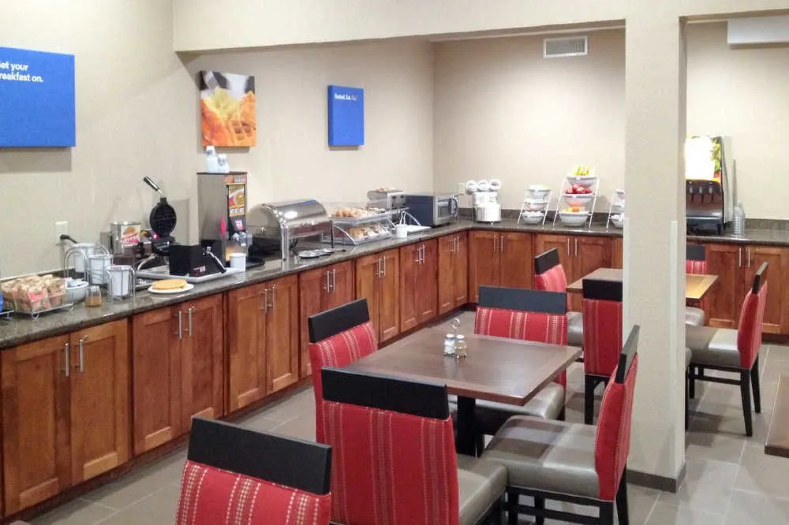 Holiday Inn Express Junction City