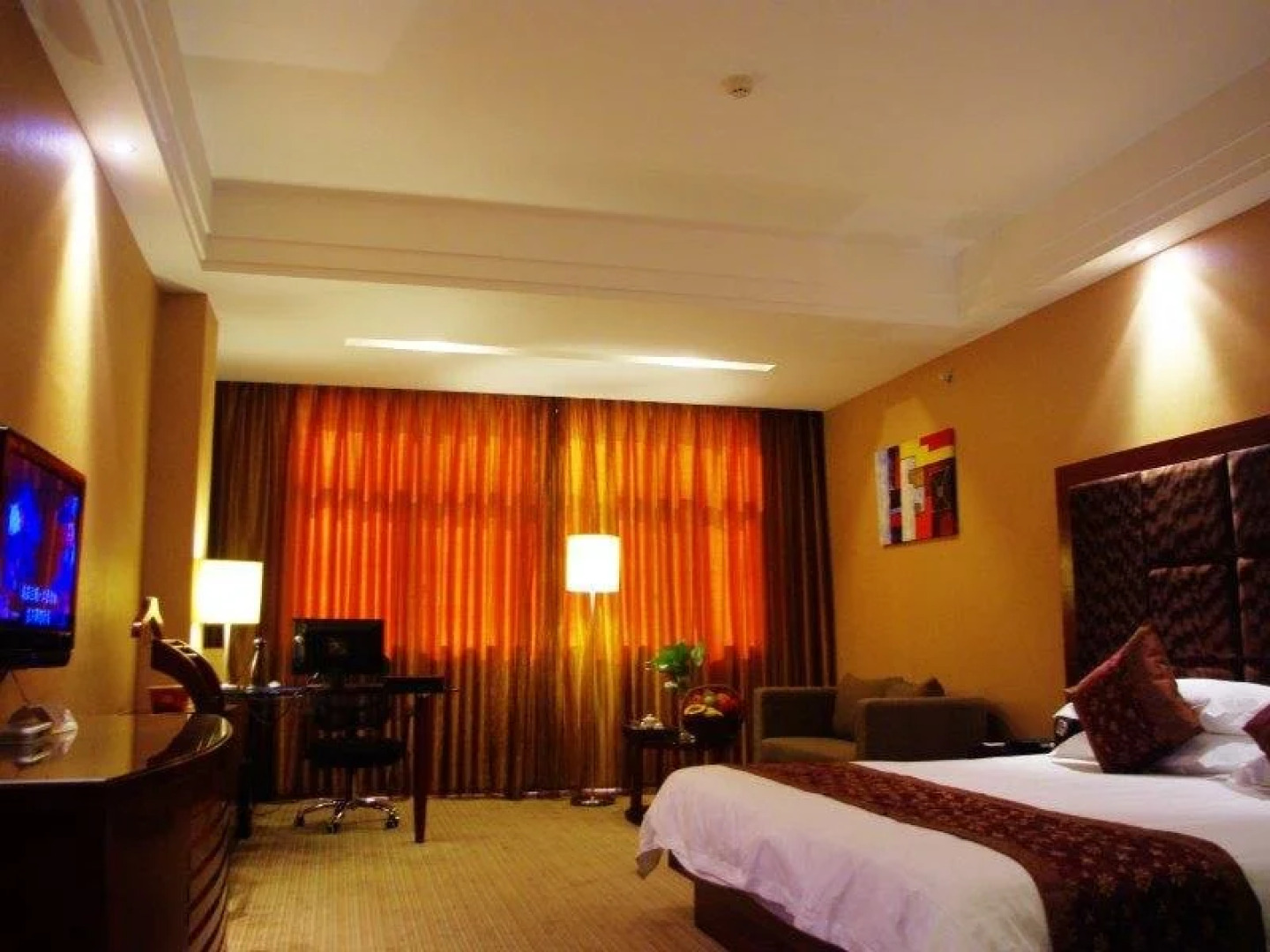 Juntai Hotel - Linhai