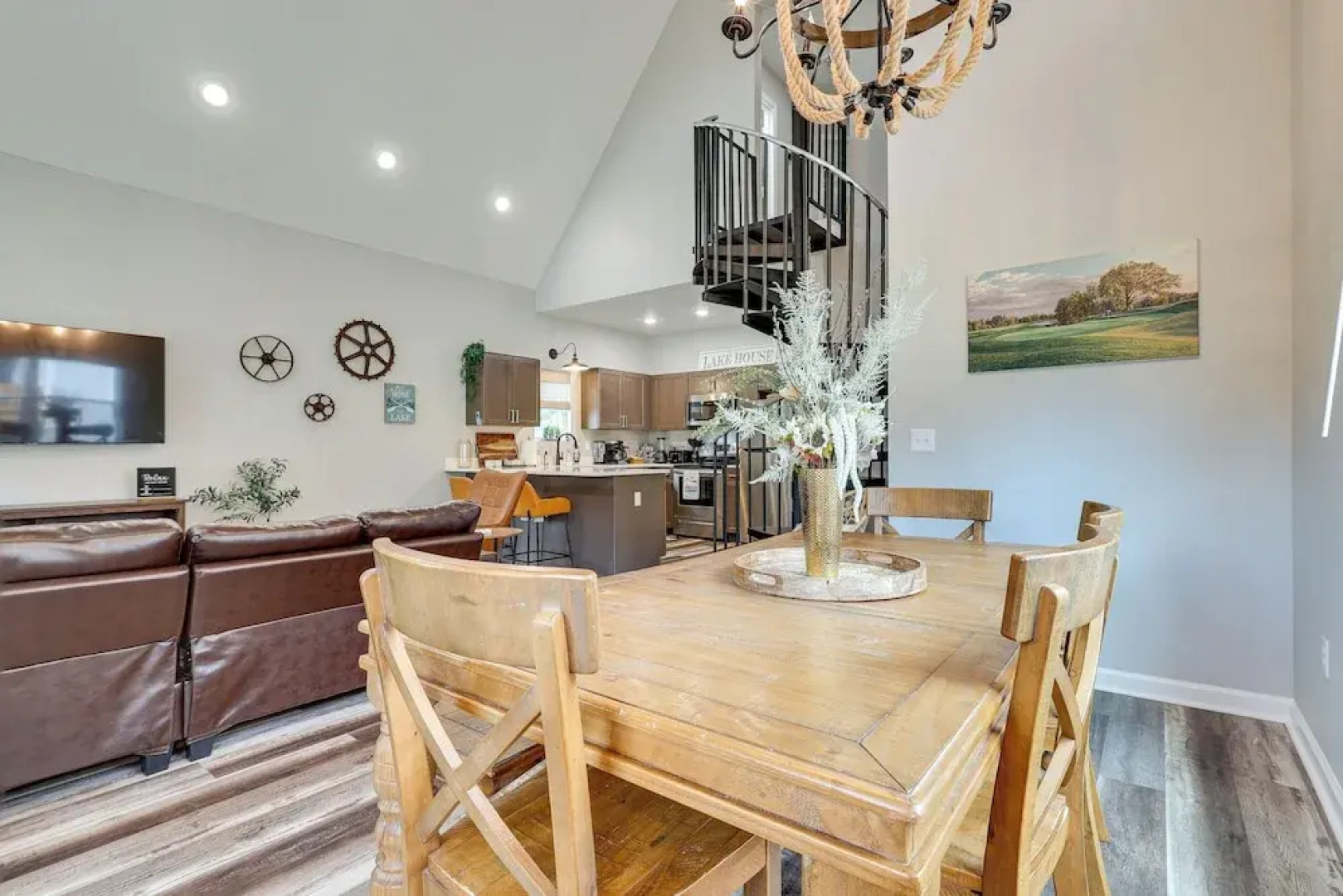 Counce Vacation Rental w/ Private Deck: Near Golf!