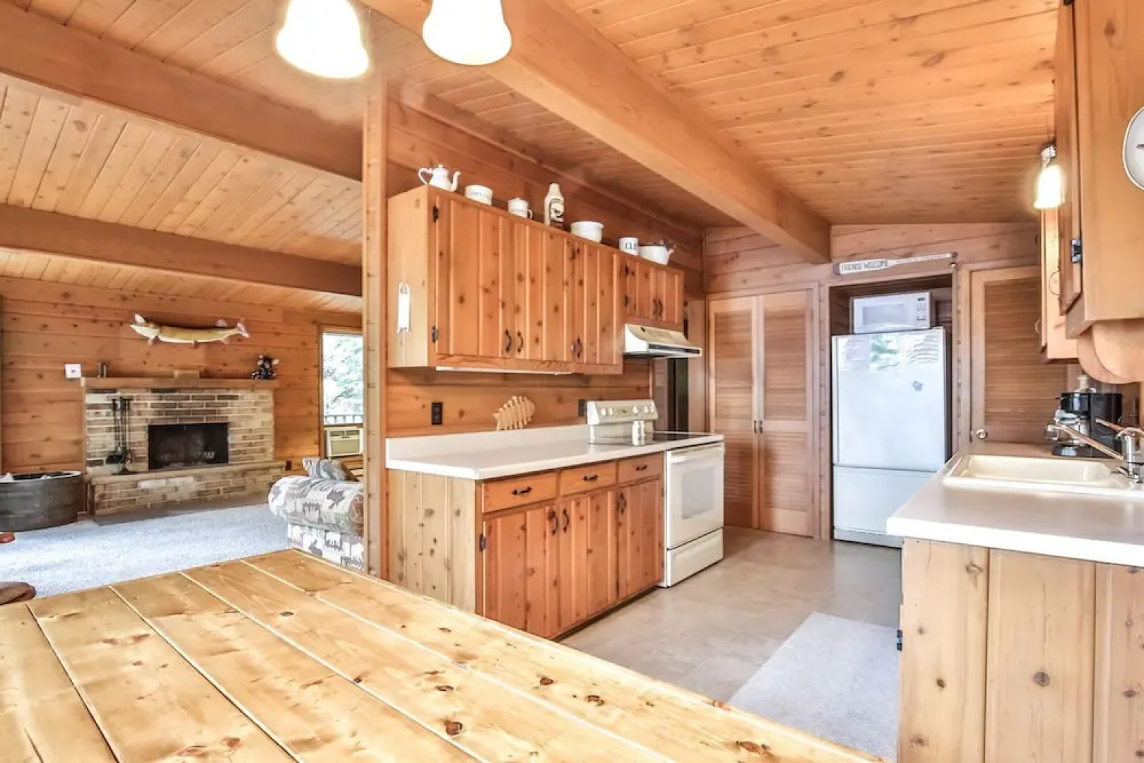 Pinewood #8512 - 3 Br Home