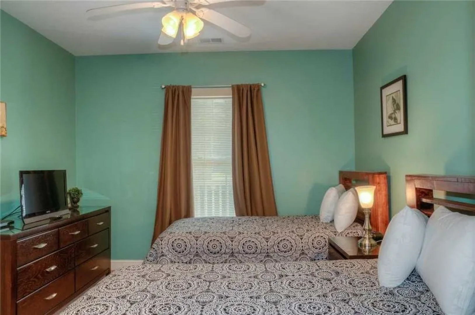 Magnolia Pointe 103 4887 2 Br condo by RedAwning