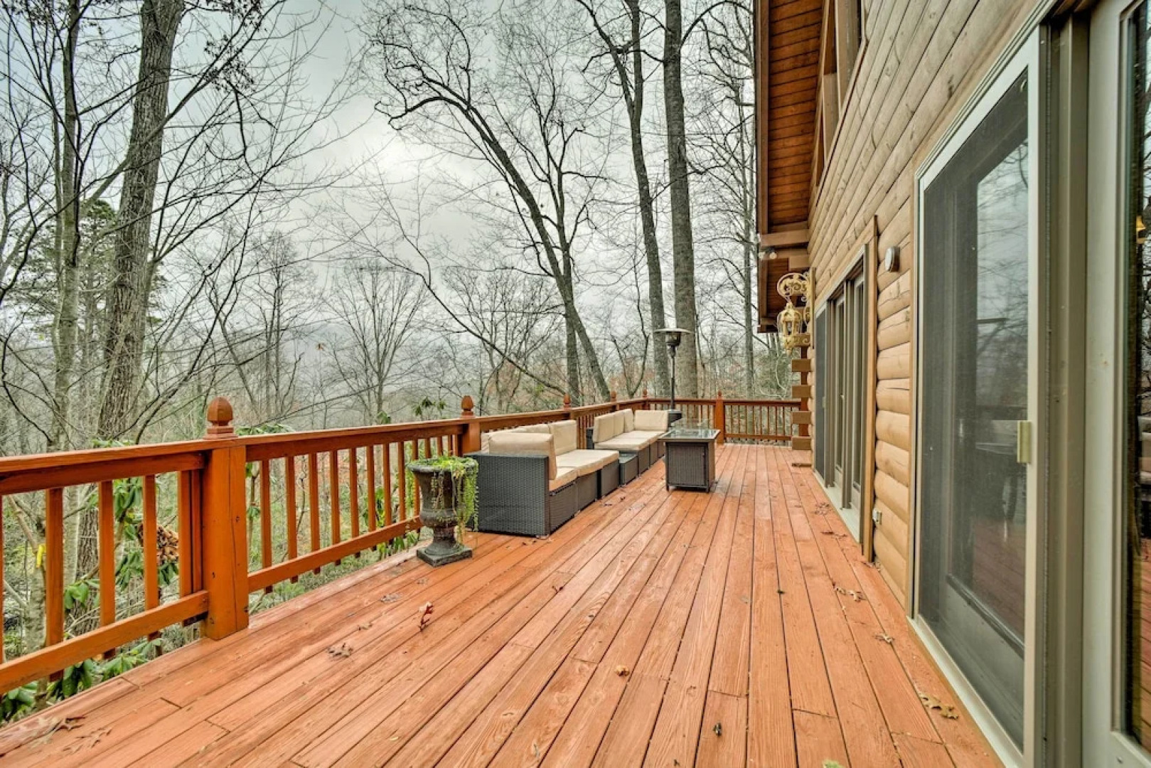 Walk to Golfing: Grand Maggie Valley Cabin!