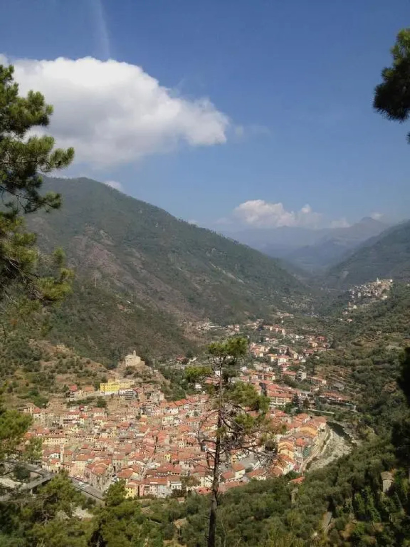 Sweet Home Badalucco 4 posti letto 10 km dal mare