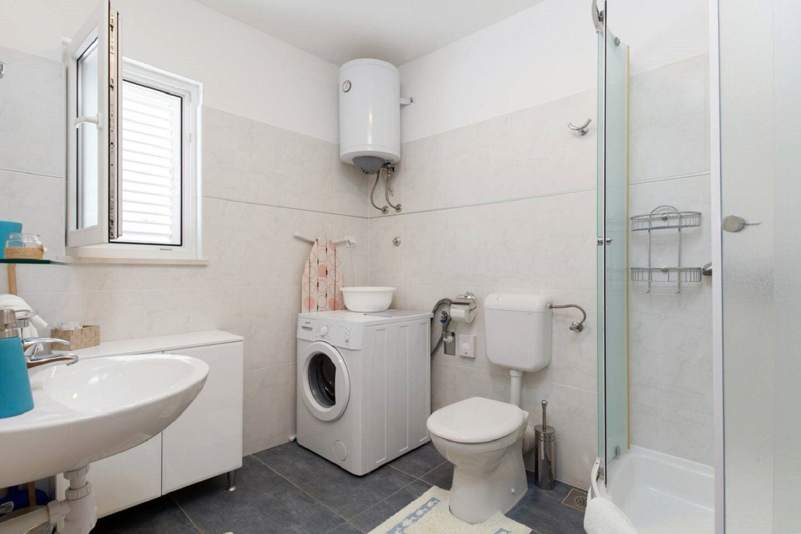 Apartment Ljilja - with sea view: A1 Hvar, Island Hvar