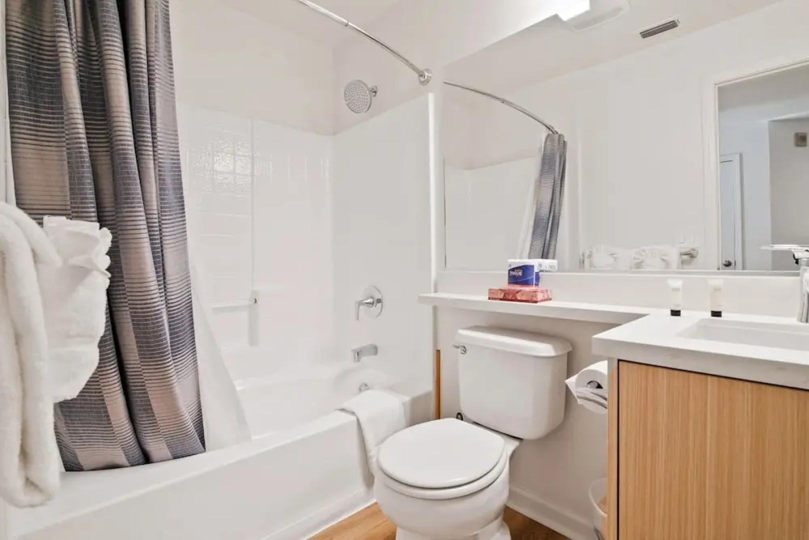 Global Luxury Suites near Apple HQ