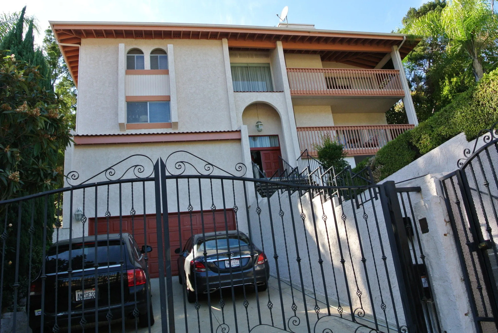 Bed and Breakfast in Hollywood Hills