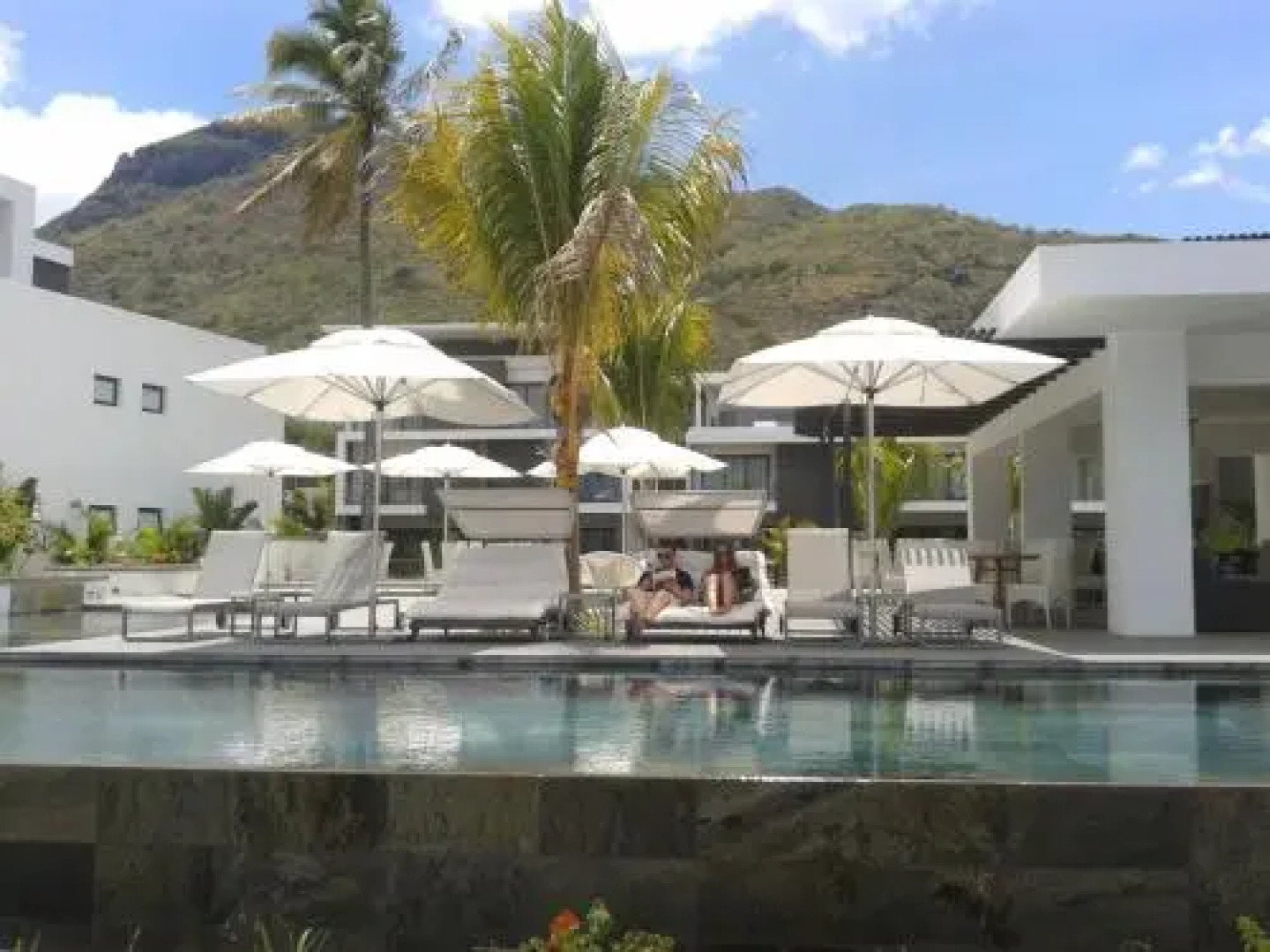 Latitude Luxury Apartment