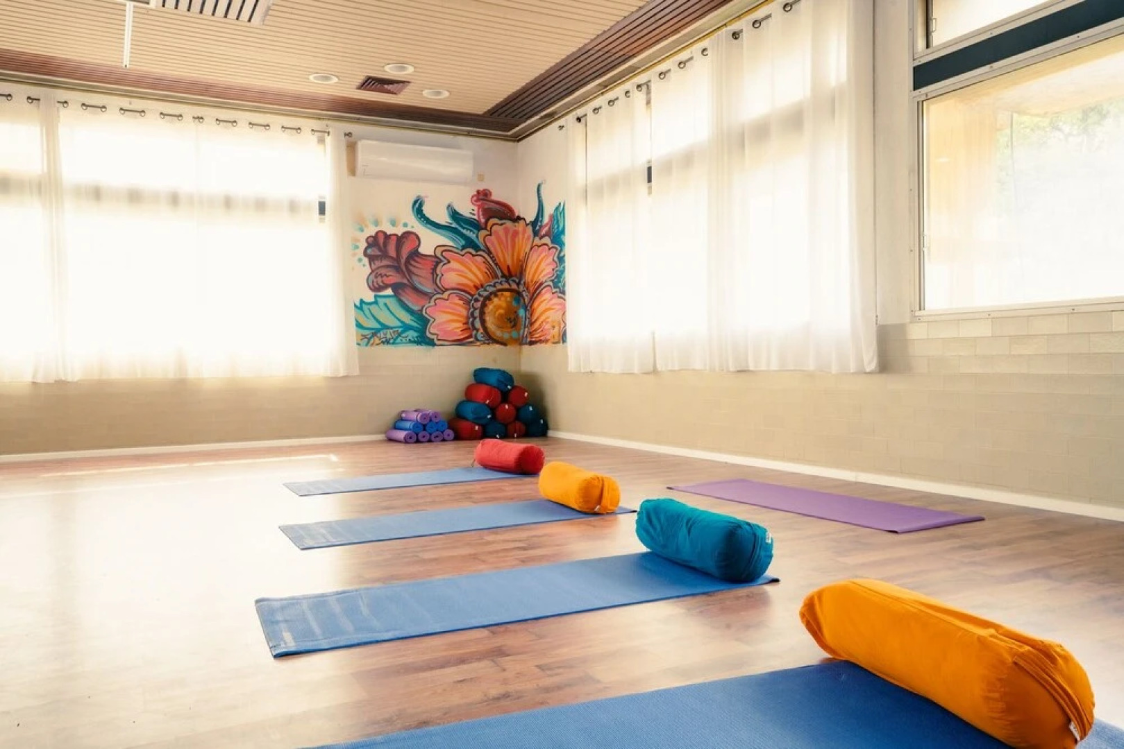 Mantur Parod by Selina