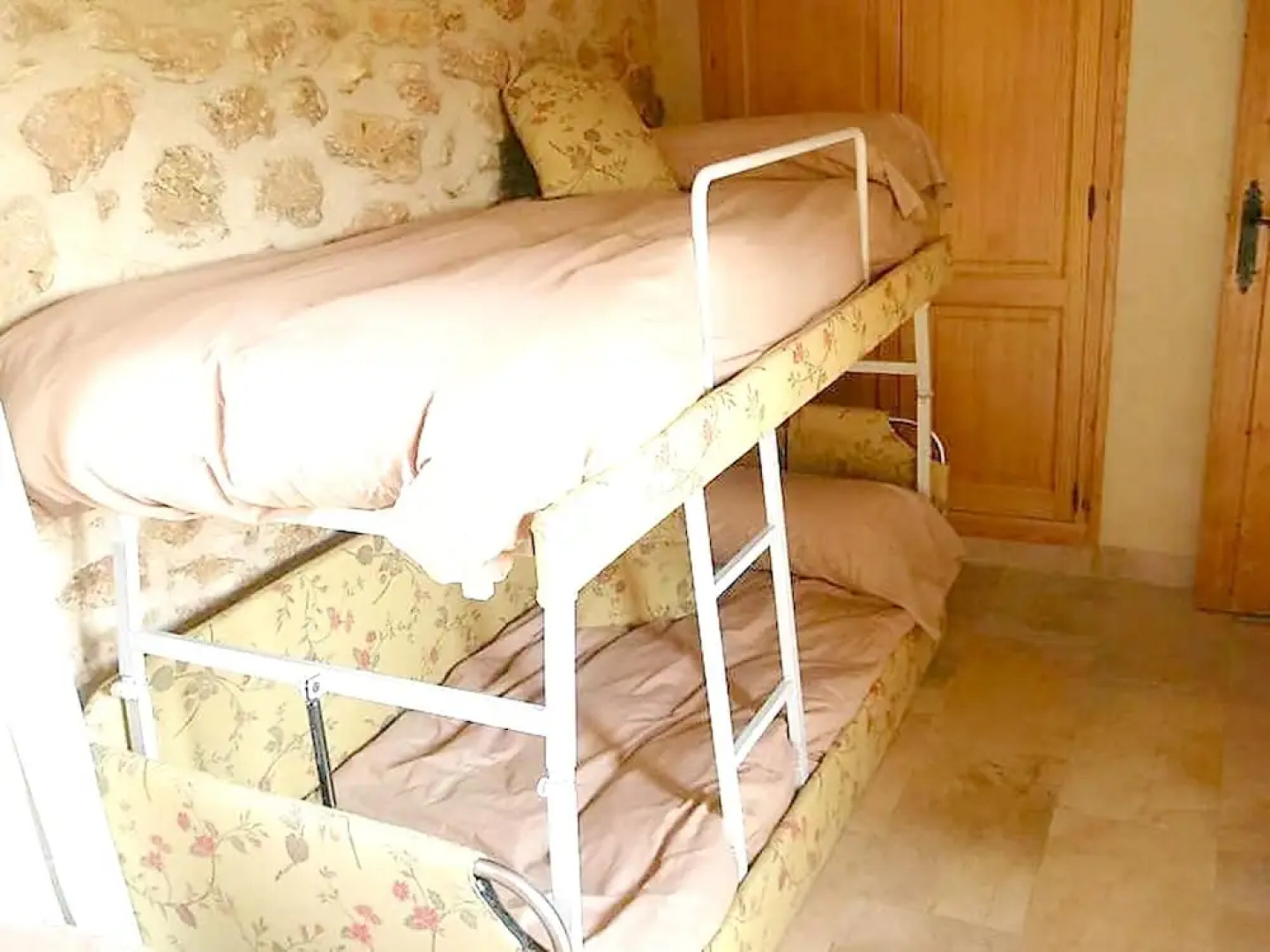 Chalet With 3 Bedrooms in Masdenverge, With Private Pool and Wifi - 10