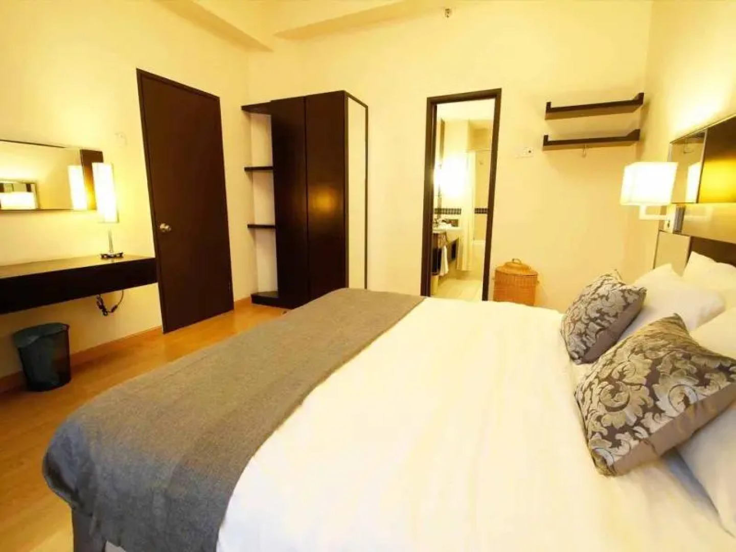 Somerset Seri Bukit Ceylon