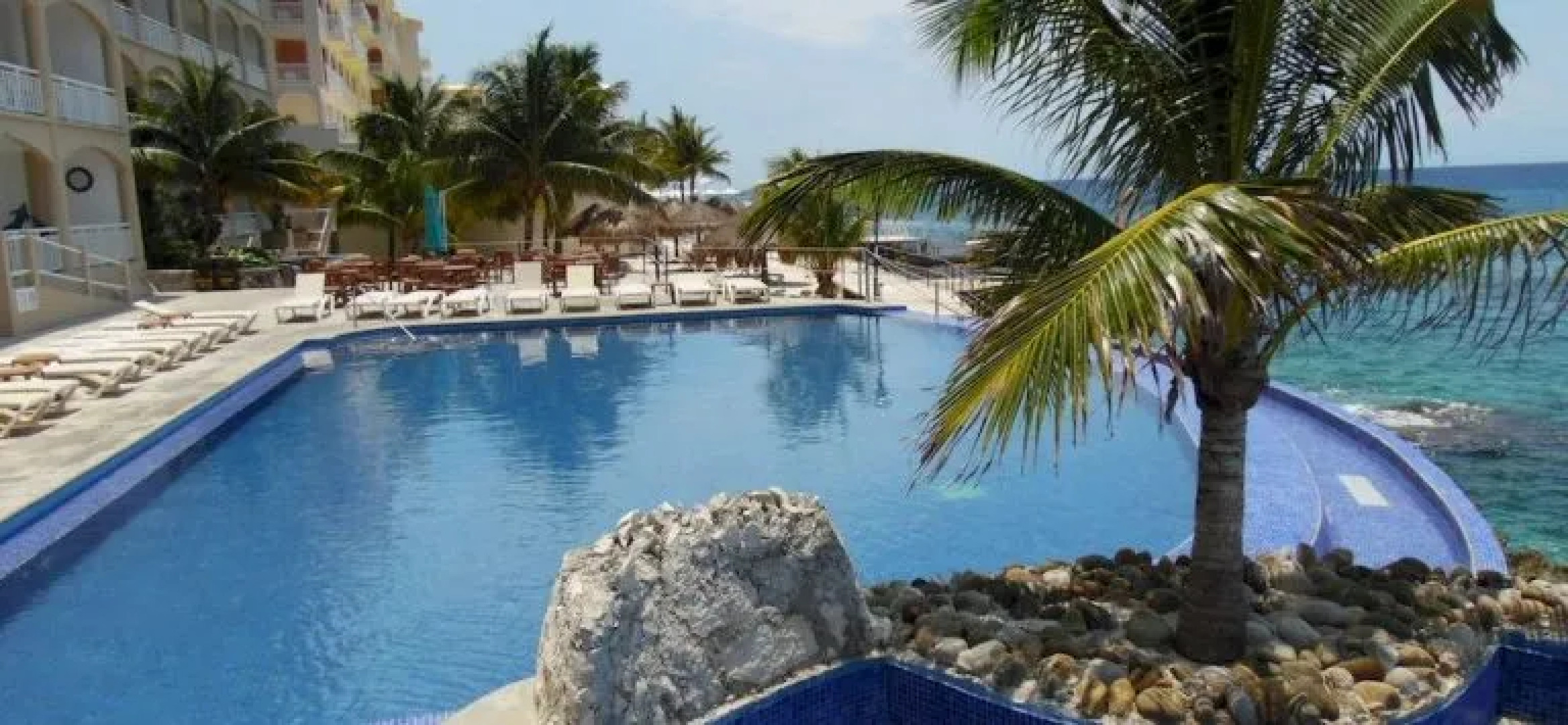 Penthouse B North El Cantil