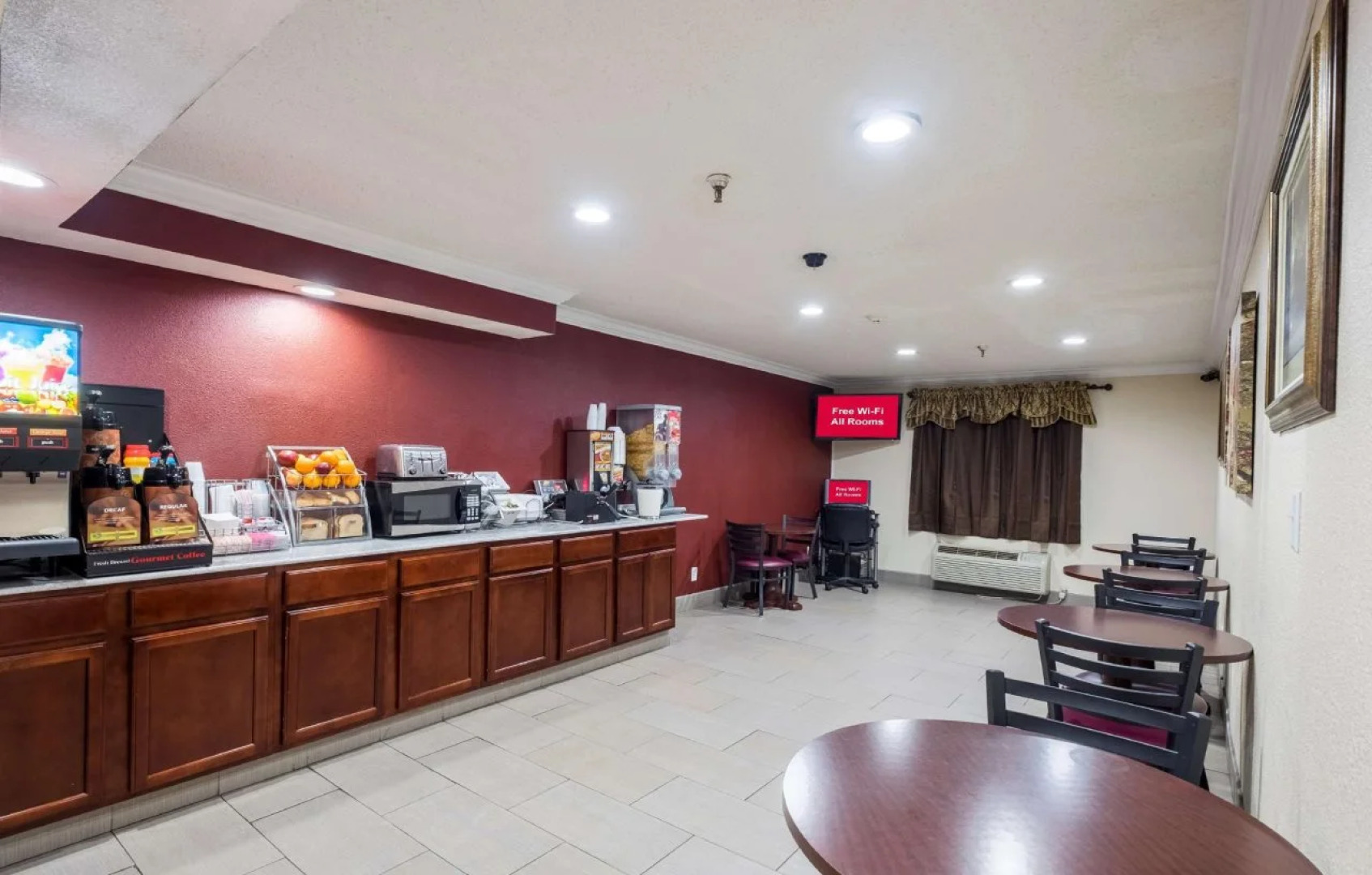 Red Roof Inn Binghamton North