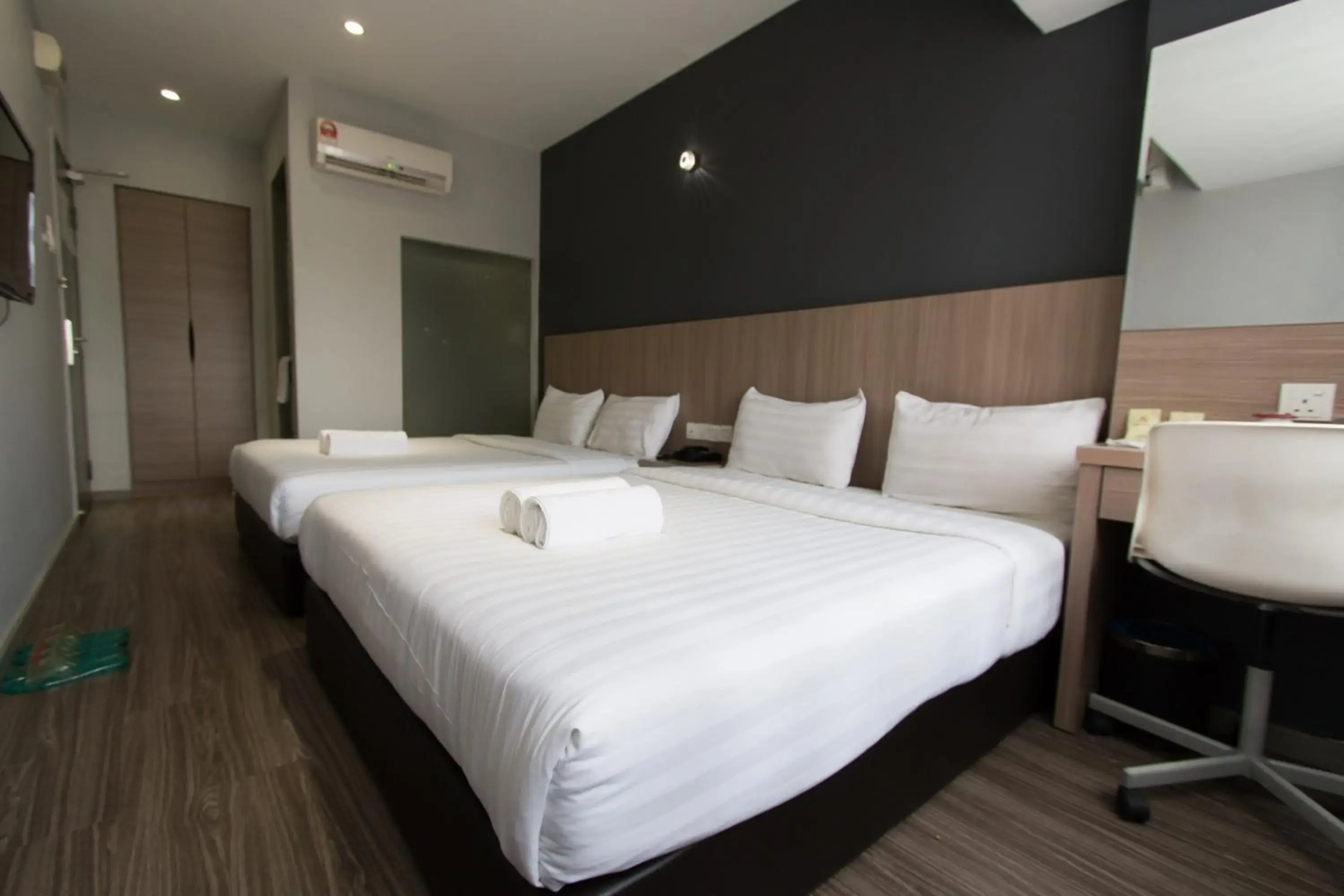 Hotel 99 - SS2