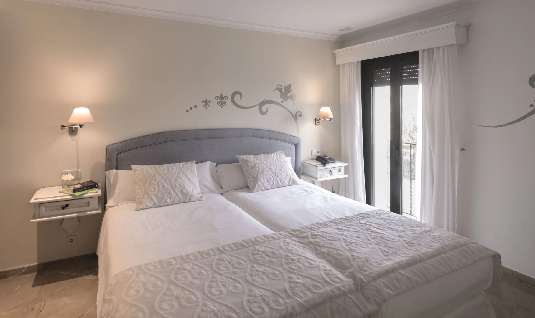 Aparthotel Galeón Suites