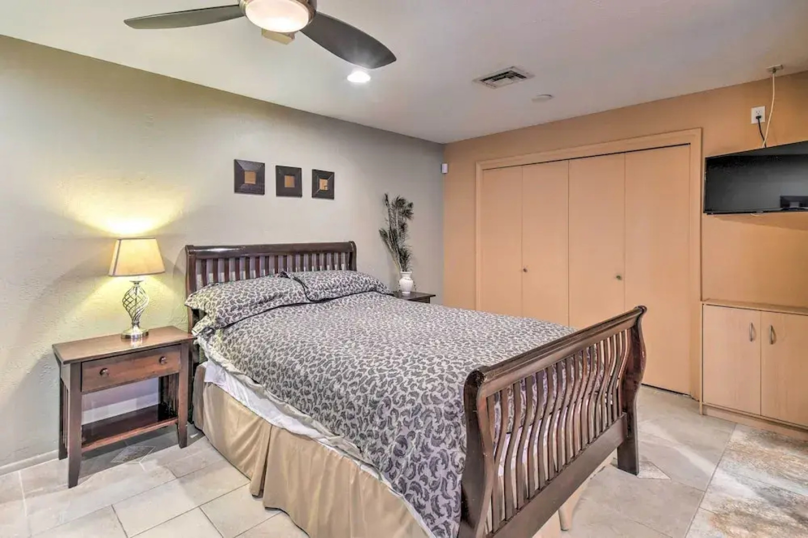 Paradise Valley Cottage Near Hiking Trails!