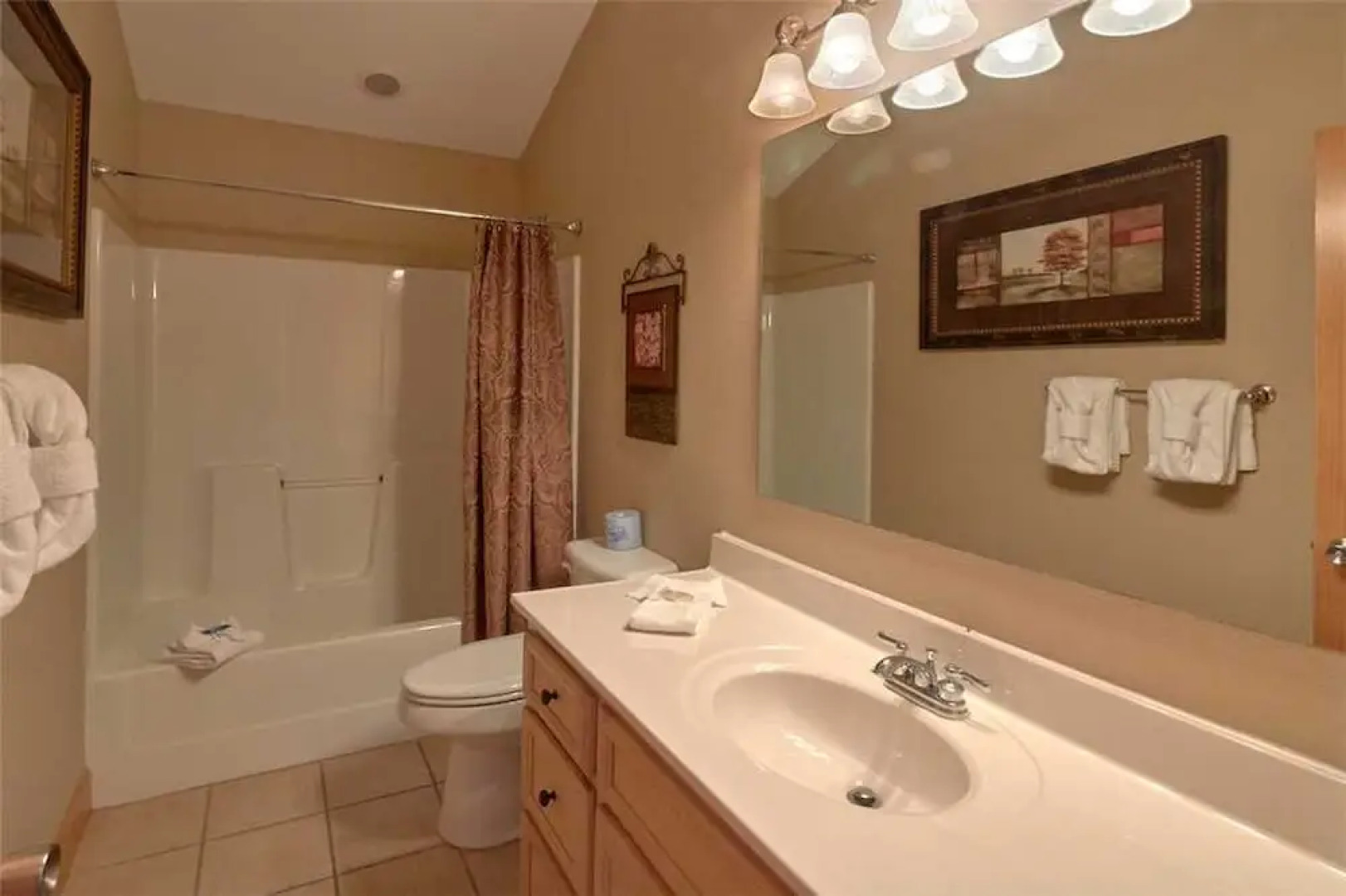 Journeys End - Five Bedroom Cabin