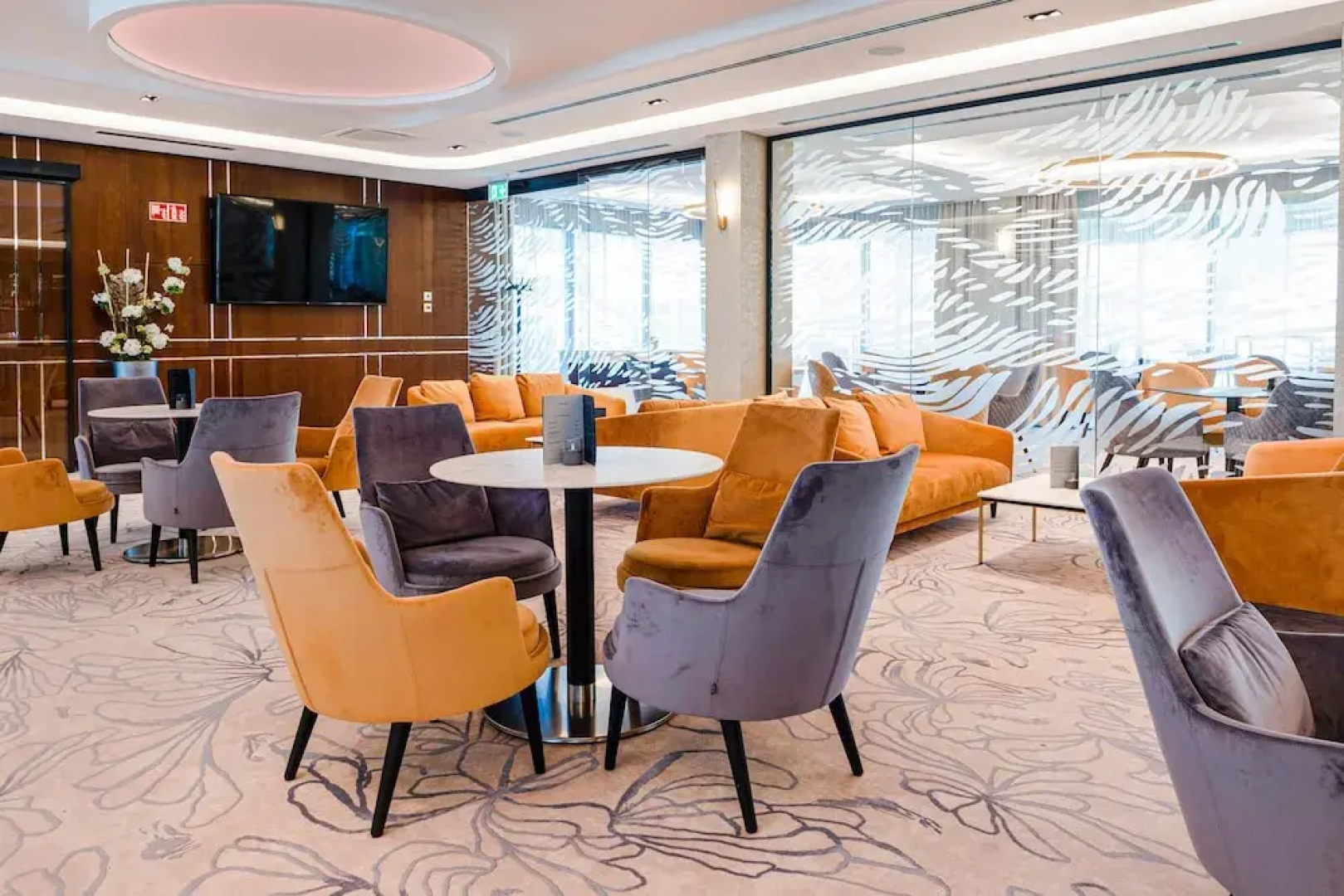 Tisia Hotel & Spa
