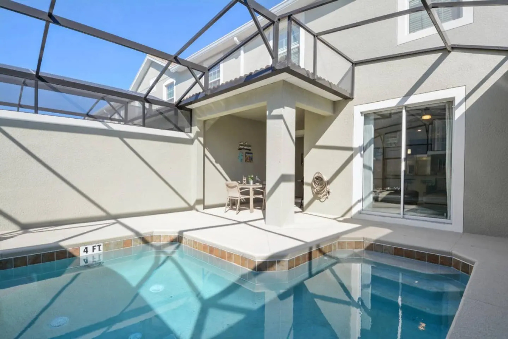 Super nice townhome near Disney with private pool