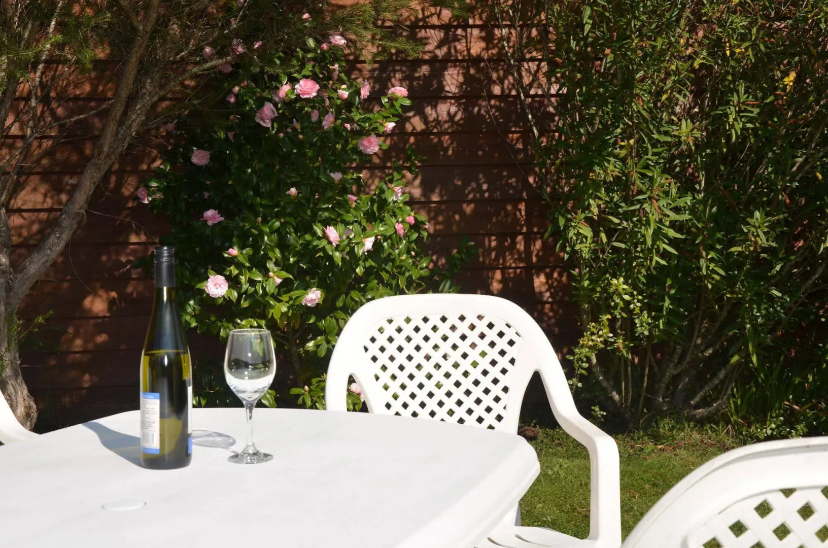 Castaway Holiday Apartments