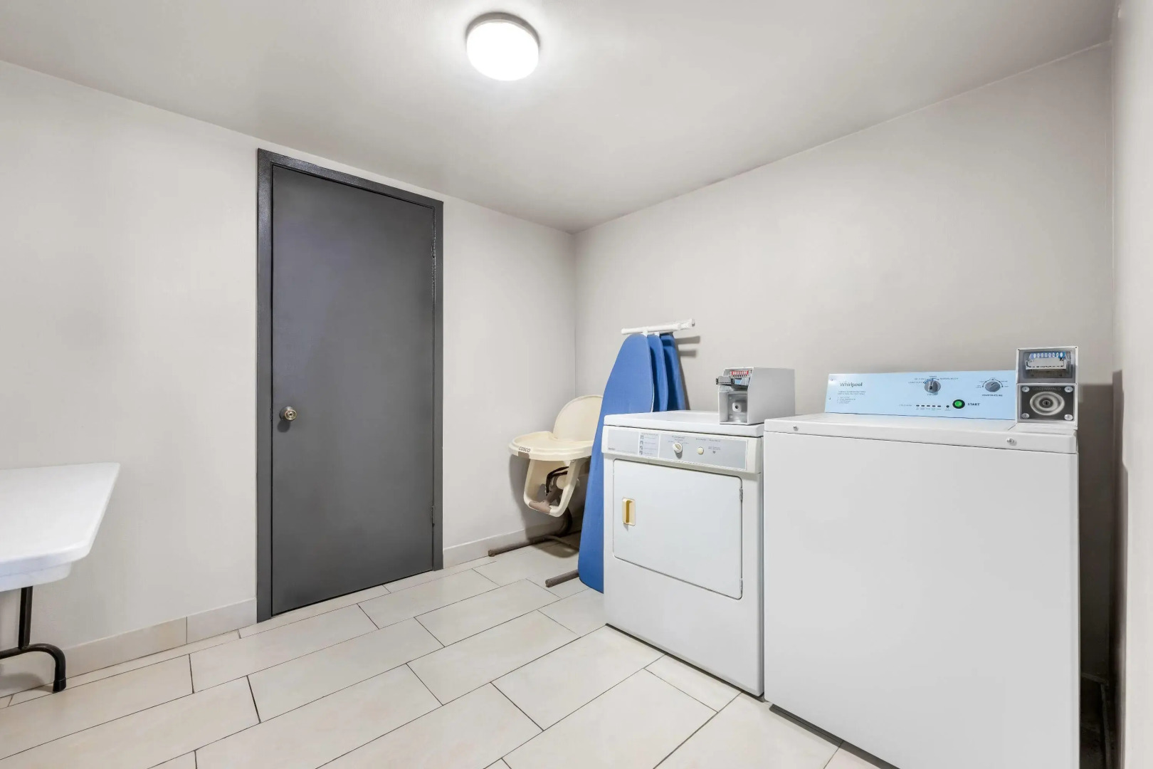 Days Inn by Wyndham Hoover Birmingham